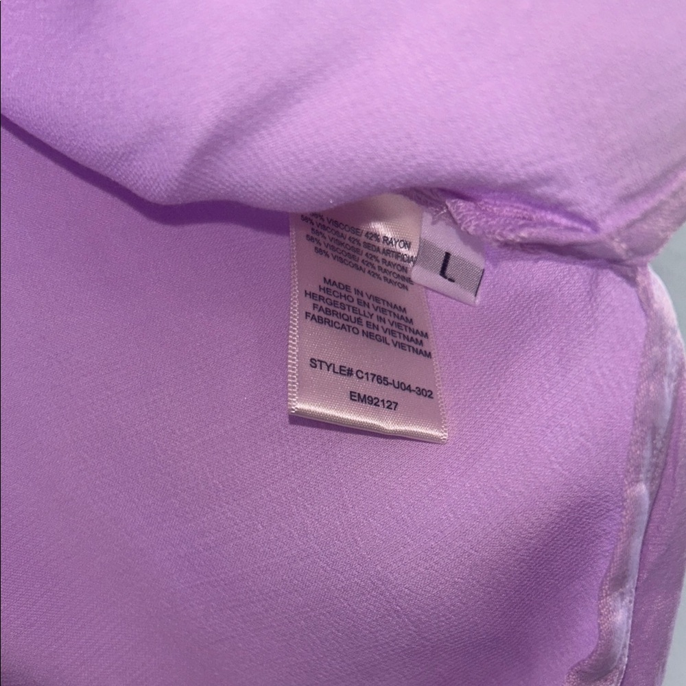 Cloth & Stone by ANTHROPOLOGIE Lavender V-Neck Blouse - Picture 5 of 5